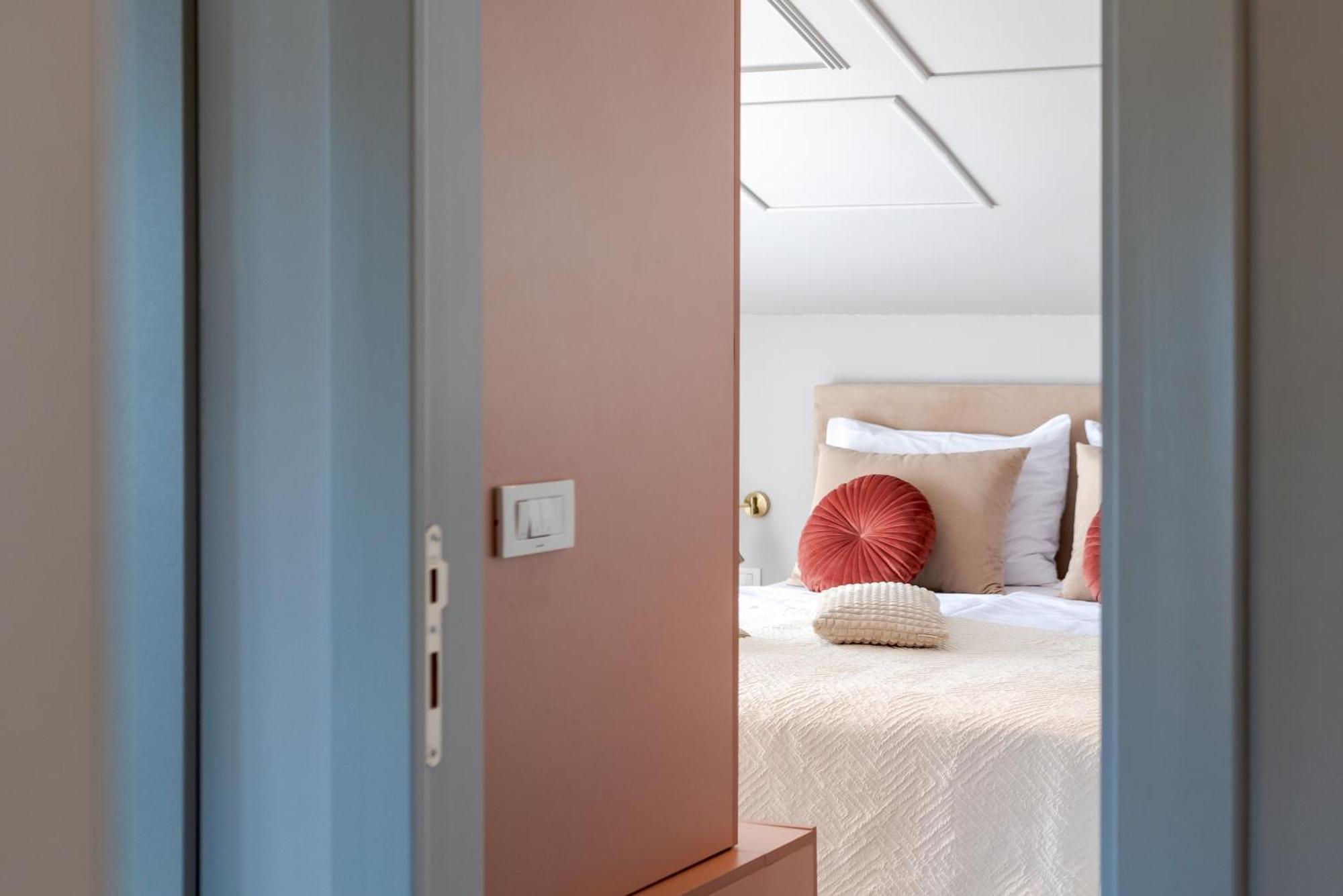 Danica Luxury Seaside Apartment Sibenik Bagian luar foto